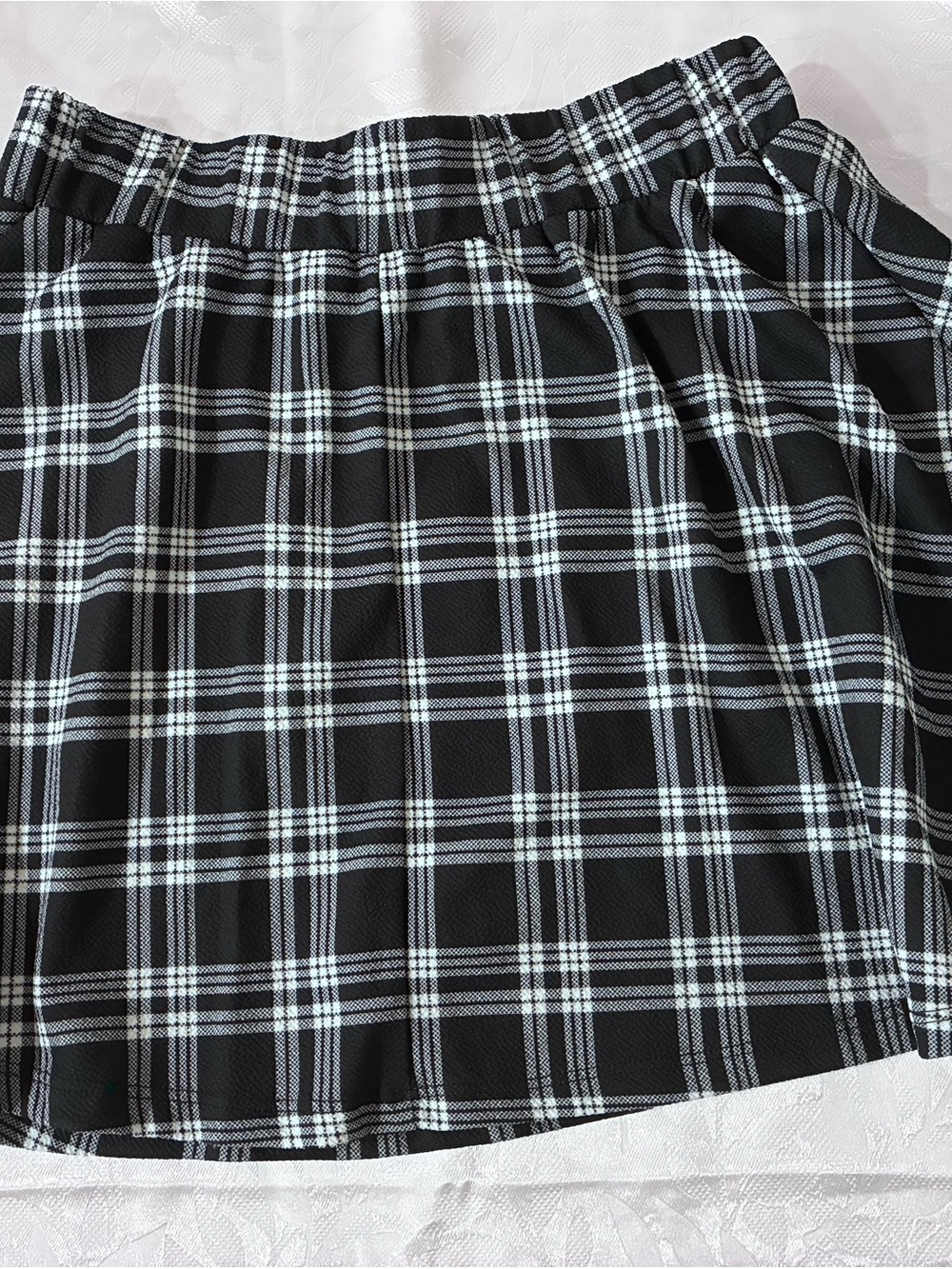 Black Plaid Women’s Skirt Size L